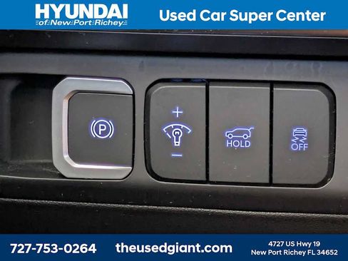 Certified 2025 Hyundai Santa Fe SEL FWD image 32