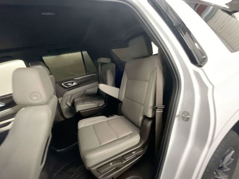 Used 2021 Chevrolet Tahoe Z71 w/ Luxury Package image 25