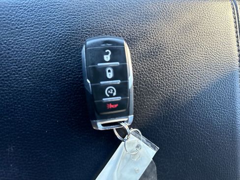 Used 2025 RAM 1500 Big Horn image 25