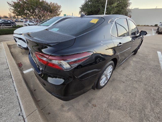 Used 2024 Toyota Camry LE FWD image 6
