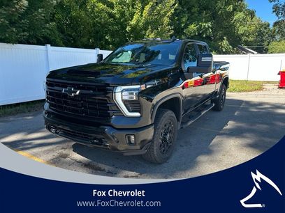 Used 2024 Chevrolet Silverado 2500 LT w/ Midnight Edition