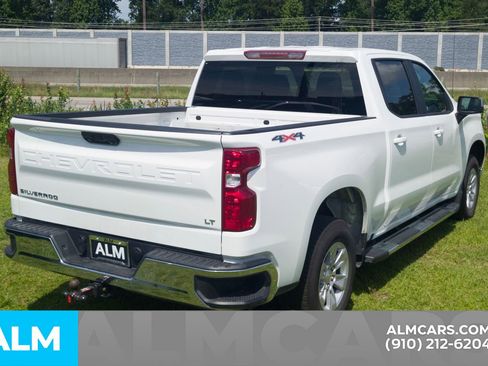Used 2026 Chevrolet Silverado 1500 LT AWD/4WD image 6