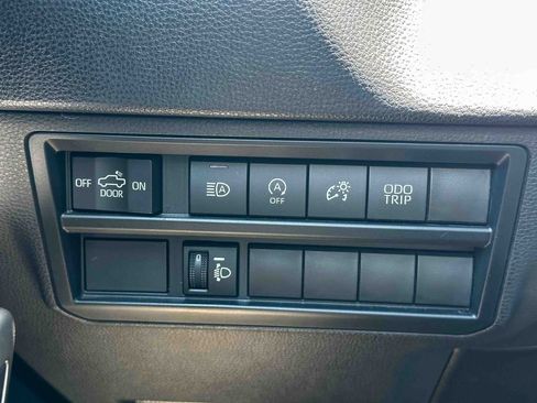 Used 2023 Toyota Tundra SR5 AWD/4WD image 35
