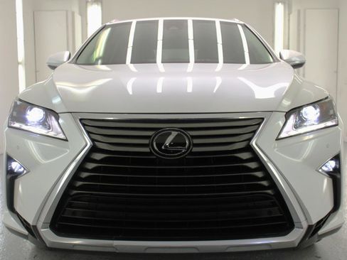 Used 2019 Lexus RX 350L Luxury image 27