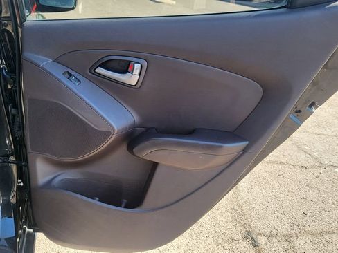 Used 2015 Hyundai Tucson SE FWD image 22