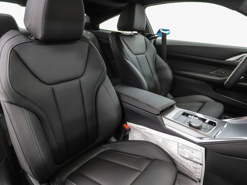 Certified 2025 BMW 430i xDrive Coupe w/ M Sport Package image 25