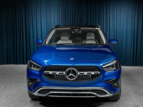 Certified 2025 Mercedes-Benz GLA 250 image 2