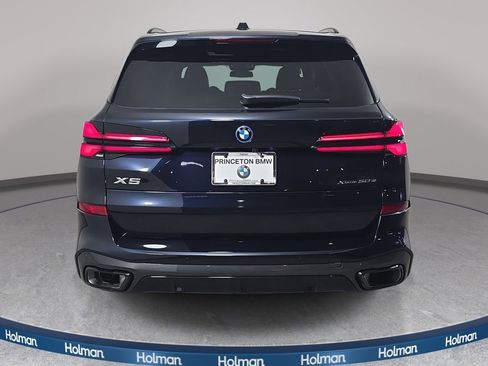 New 2026 BMW X5 xDrive50e w/ M Sport Package AWD/4WD image 6
