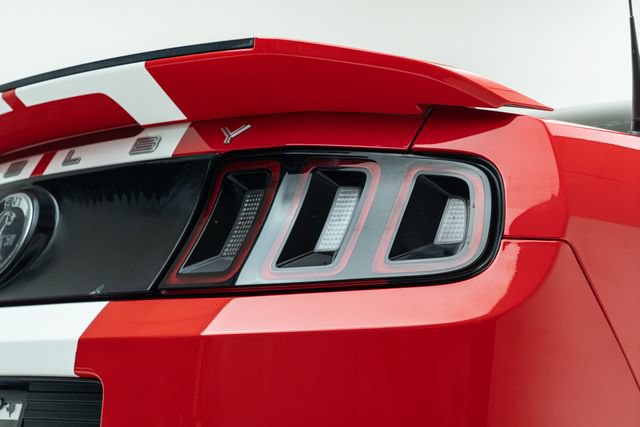Used 2014 Ford Mustang Shelby GT500 w/ Equipment Group 821A RWD image 15