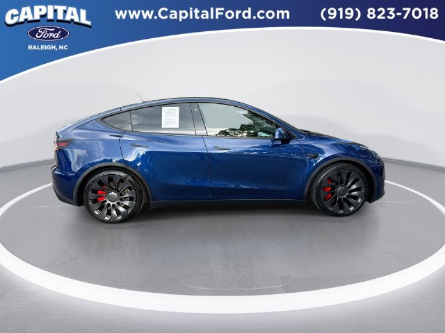 Used 2023 Tesla Model Y Performance AWD/4WD image 9