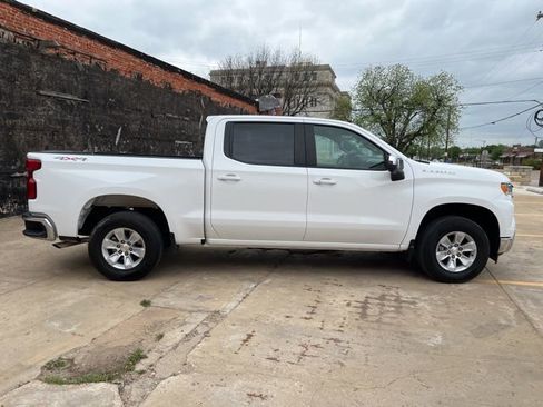 Used 2025 Chevrolet Silverado 1500 LT w/ Safety Package AWD/4WD image 6