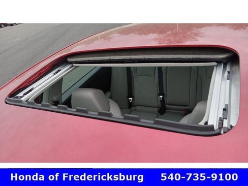 Used 2025 Honda Accord SE image 9