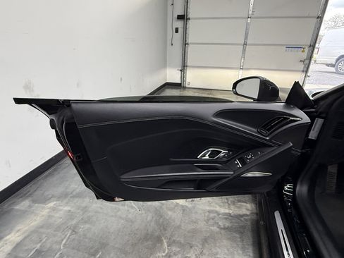 Used 2017 Audi R8 V10 AWD/4WD image 10