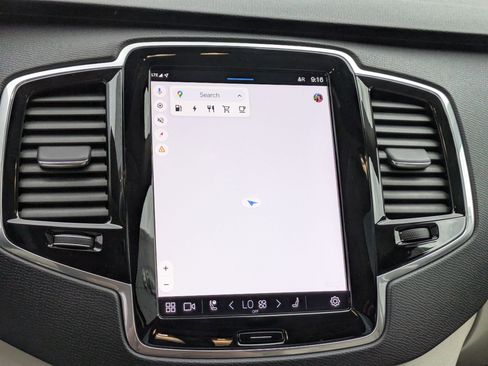 Used 2023 Volvo XC90 T8 Plus w/ Protection Package Premier image 22