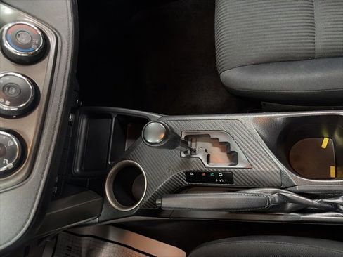 Used 2014 Toyota RAV4 LE image 23