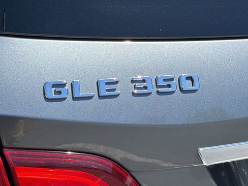 Used 2018 Mercedes-Benz GLE 350 4MATIC image 37