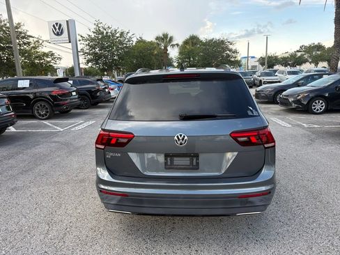 Used 2019 Volkswagen Tiguan SE w/ Panoramic Sunroof Package FWD image 17