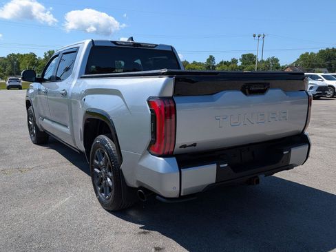 Used 2025 Toyota Tundra Platinum AWD/4WD image 8