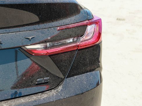 Used 2026 Toyota Camry SE FWD image 8