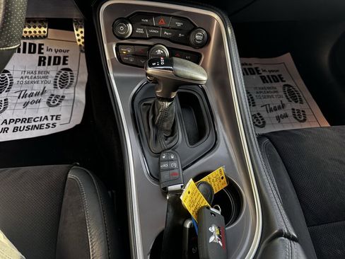 Used 2022 Dodge Challenger SRT RWD image 22