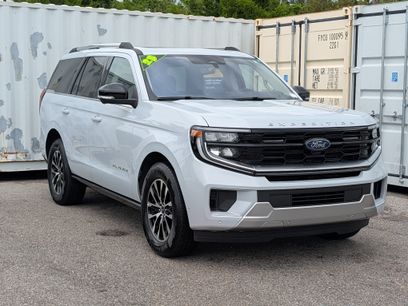Certified 2025 Ford Expedition Platinum
