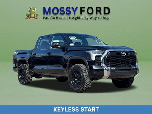 Used 2022 Toyota Tundra SR5 w/ TRD Off-Road Premium Package AWD/4WD image 2