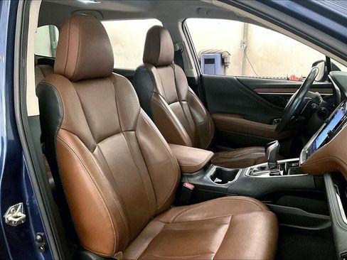 Used 2021 Subaru Outback Touring image 7