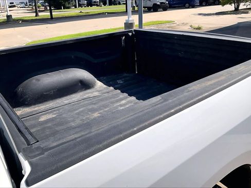 Used 2022 RAM 1500 Tradesman w/ Chrome Appearance Group AWD/4WD image 31