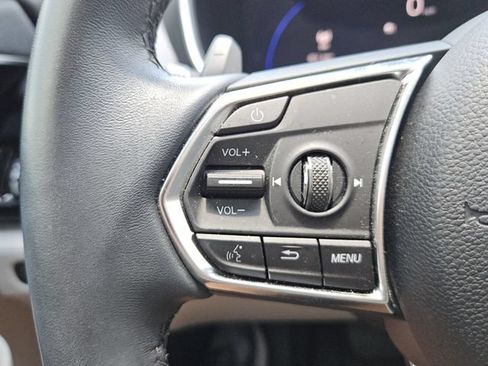 Certified 2025 Acura MDX FWD w/ Technology Package image 12