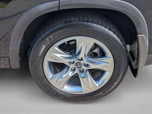 Used 2019 Toyota Highlander Limited AWD/4WD image 25