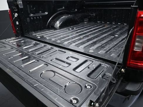 Used 2023 Ford F150 XLT AWD/4WD image 16