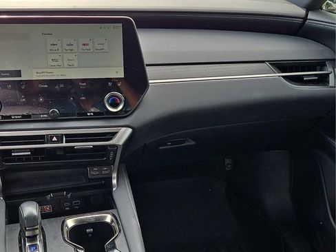 Used 2024 Lexus RX 350 Premium w/ Accessory Package (K3) image 20