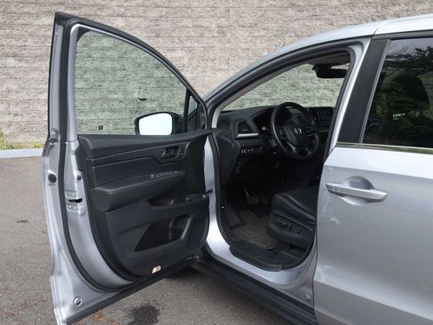 Used 2025 Honda Odyssey EX-L image 24