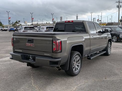 Used 2018 GMC Sierra 1500 Denali AWD/4WD image 5