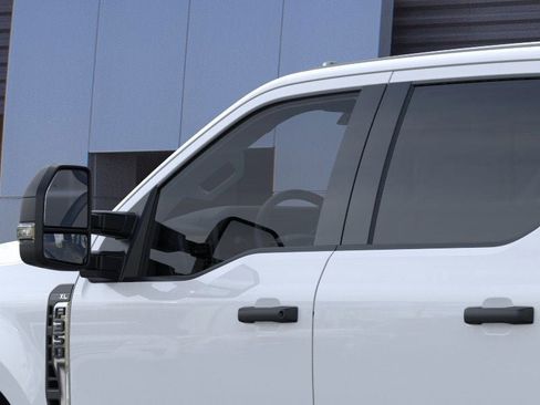 New 2026 Ford F350 XL w/ XL Chrome Package image 20