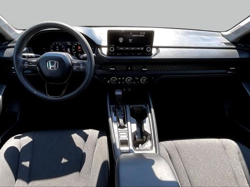Used 2025 Honda Accord SE image 16