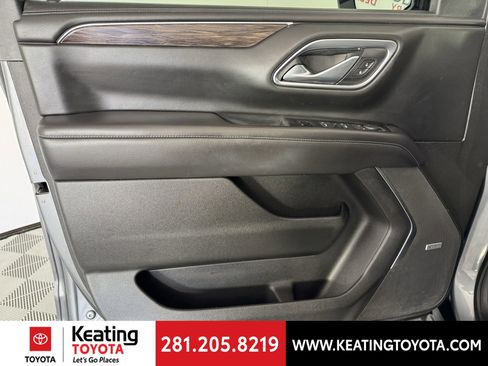 Used 2021 Chevrolet Tahoe Z71 w/ Z71 Signature Package image 11