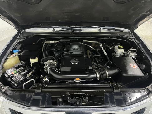 Used 2019 Nissan Frontier SL image 24