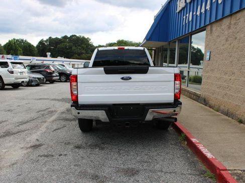Used 2022 Ford F250 XL w/ Power Equipment Group RWD image 5