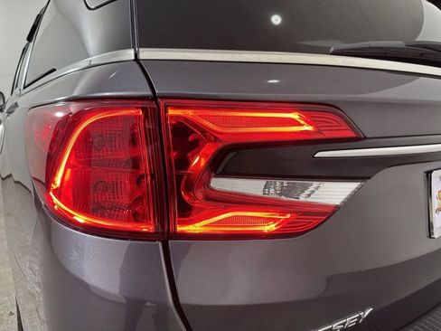 Used 2023 Honda Odyssey EX-L image 30