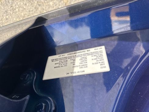 Used 2022 Tesla Model Y Performance image 40