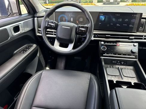 Used 2026 Hyundai Santa Fe SEL FWD image 10