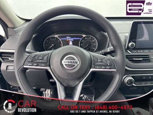 Used 2020 Nissan Altima 2.5 S FWD image 16
