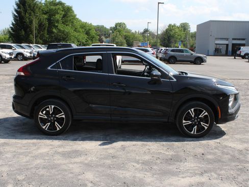 Used 2025 Mitsubishi Eclipse Cross SEL AWD/4WD image 4
