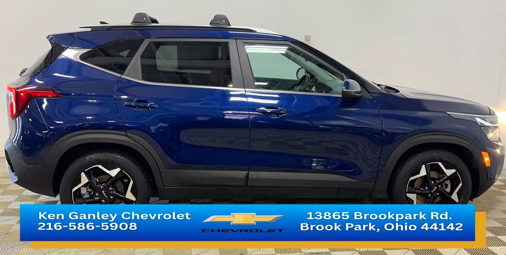 Used 2024 Kia Seltos EX FWD image 5