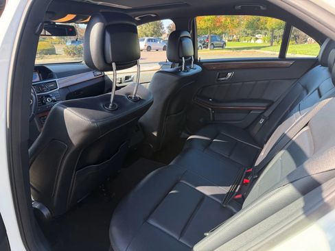 Used 2010 Mercedes-Benz E 350 Sedan image 10