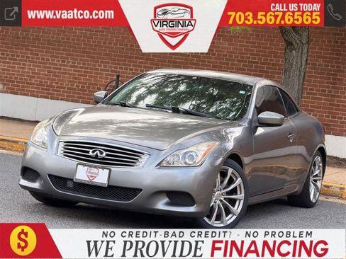 Used 2010 INFINITI G37 Convertible RWD image 3