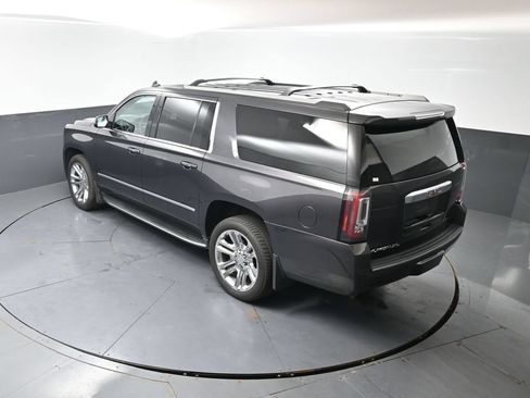 Used 2018 GMC Yukon XL SLT w/ Premium Edition AWD/4WD image 21