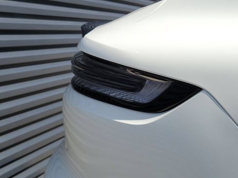 New 2026 Porsche Cayenne Coupe AWD/4WD image 16