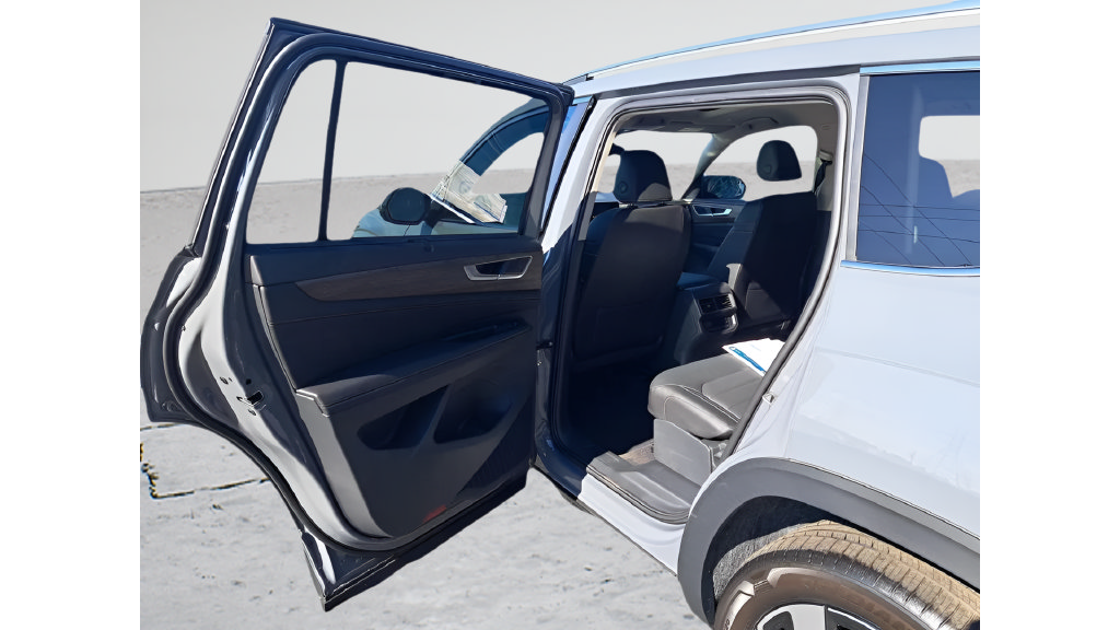 New 2025 Volkswagen Atlas SEL AWD/4WD image 42